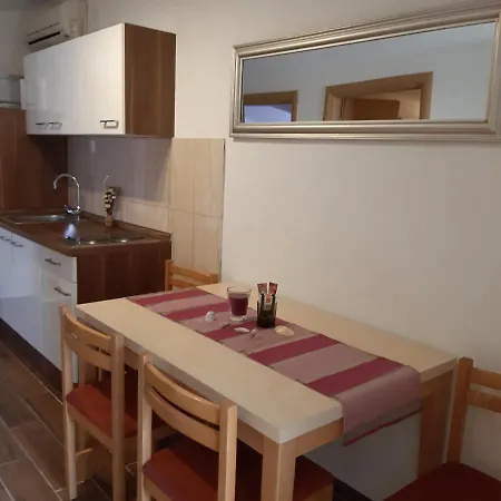 Kovacevic Apartment *